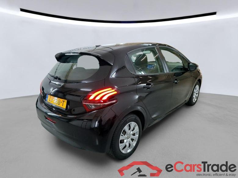 PEUGEOT 208 61 kW #4