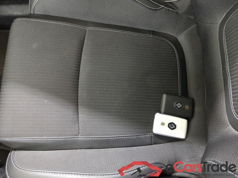 Renault Mégane Estate TCe 115 Intens 5d #4