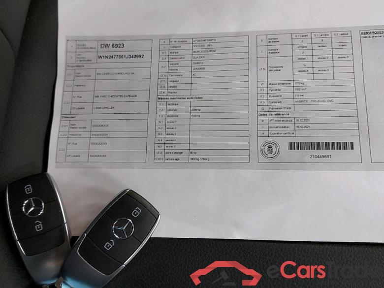 MERCEDES - MER GLA 250e 218PK DCT Business Solution Plus With Driver Assistane Pack & Smartphone Integration & DC Charging 24kwh & Towing Hook With ESP  * HYBRID * * HYBRID * #4