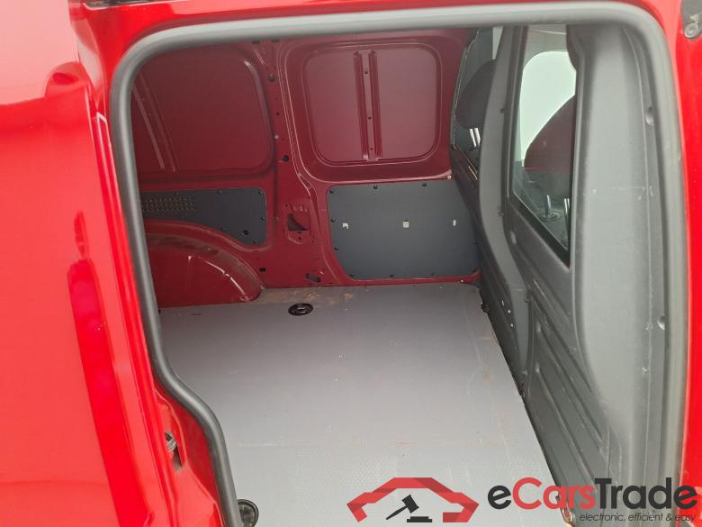 VW, _Caddy '15, Volkswagen Caddy Maxi CRTDi 2.0 75kW SCR BMT DSG M #4