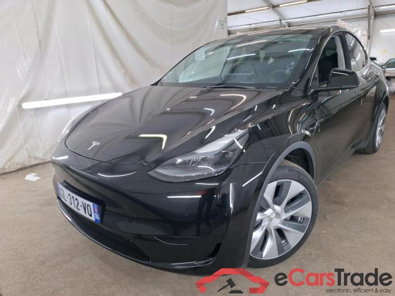 TESLA Model Y / 2021 / 5P / SUV RWD #1