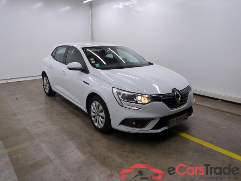 Megane IV Berline 5pt. Société Air Nav 1.5 dCi 90CV BVM6 E6 #3