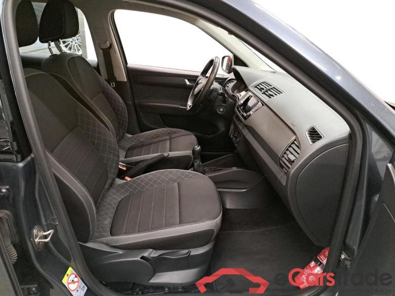 SKODA - SKO FABIA COMBI TSI 95PK Ambition & Comfort & Towing Hook * PETROL * #3