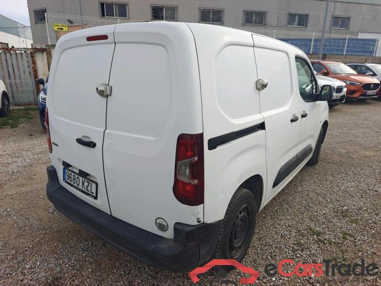 OPEL Combo / 2018 / 3P / furgón derivado de turismo 1.6 TD S/S 74kW (100CV) Express L H1 650 #2