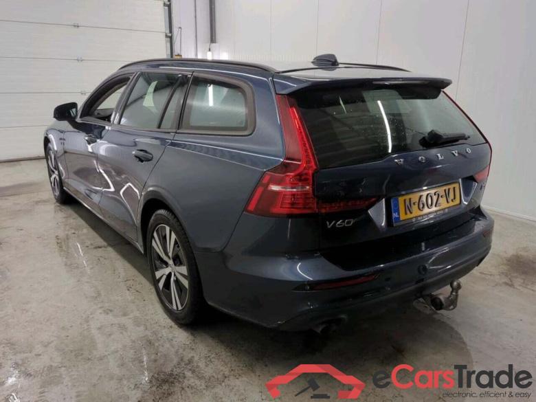 VOLVO V60 2.0 B3 Mom. Adv. #6