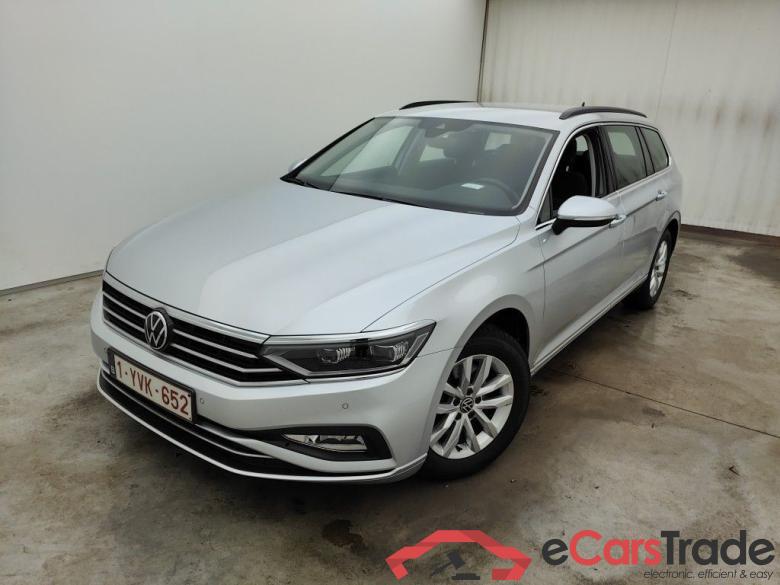 Volkswagen Passat Variant 1.6 TDI SCR DSG7 Style Business 5d #1