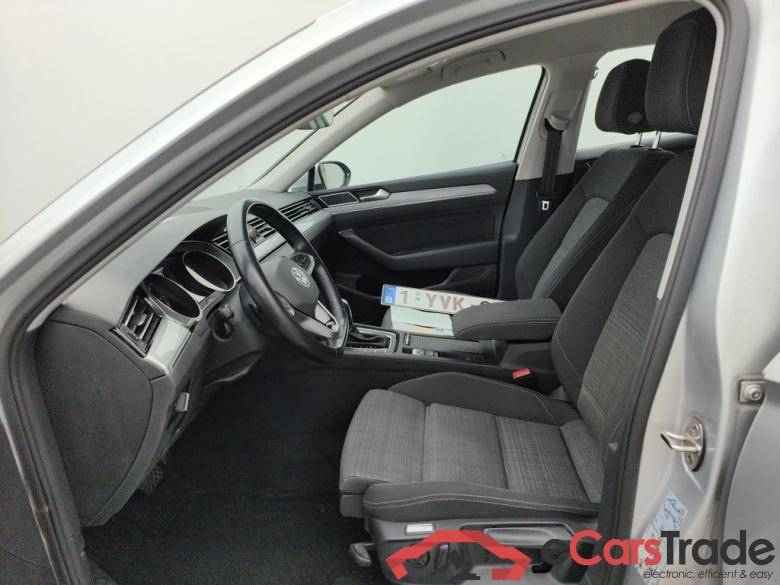 Volkswagen Passat Variant 1.6 TDI SCR DSG7 Style Business 5d #3