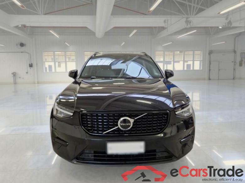 VOLVO XC40 / 2021 / 5P / SUV B3 AUTOMATICO PLUS DARK #6