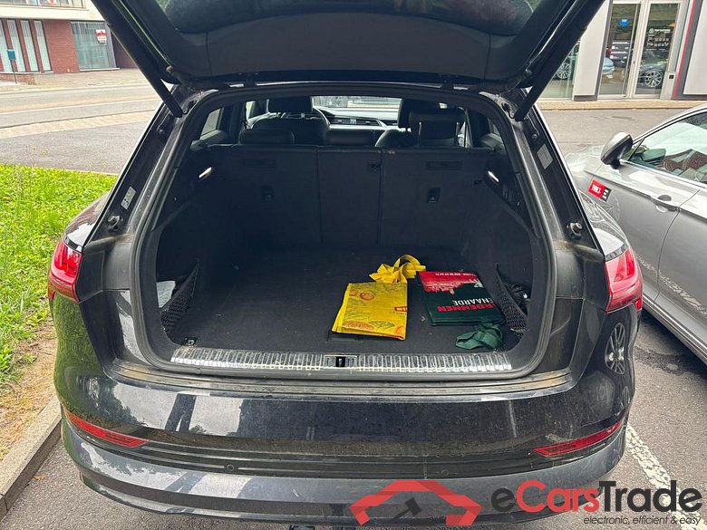 Audi E-tron 55 Quattro Advanced Aut. Pano Virtual Mirrors LED-Matrix Virtual Head-Up Navi-Pro Leather KeylessGo Camera Klima PDC ... #6