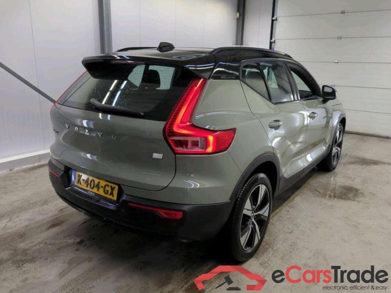 VOLVO XC40 Recharge P8 AWD RDes #2