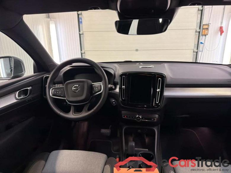 VOLVO XC40 1.5 T4 Rech InscrExp #3