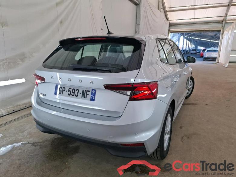 Fabia Ambition 1.0 MPI 80CV BVM5 E6d #3