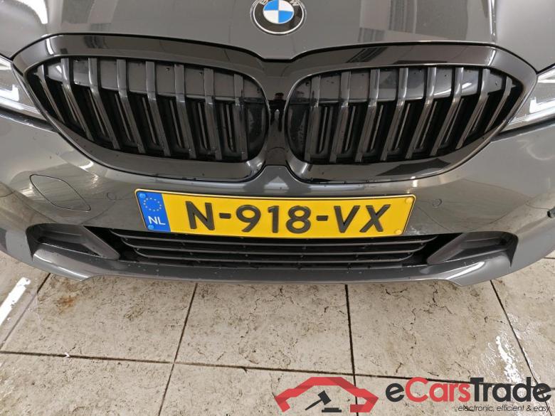 BMW 3 Serie Touring 318iA Business Edition 5d #5