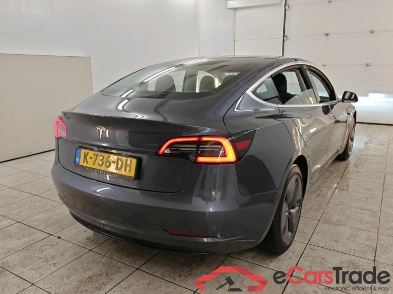 Tesla Model 3 Standard Range Plus RWD 4d #2