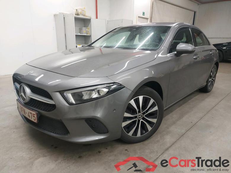 MERCEDES - MER A BERLINE 250e 218PK DCT Business Solution * HYBRID * #1