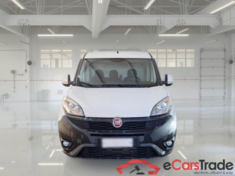 FIAT DOBLÒ CARGO / 2014 / 4P / VETT. FURGONATA MAXI 1.6 MJET 16V 120CV SX 3POSTI EURO 6 #6