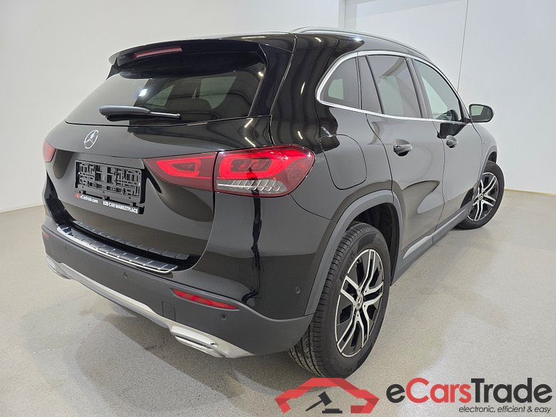 Mercedes GLA 250e Plug-In Hybrid Aut. LED-Xenon Navi 1/2 Sport-Leather KeylessGo Camera Klima PDC ... #4