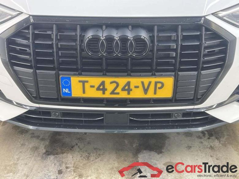 AUDI Q3 45 TFSI e S edition #4