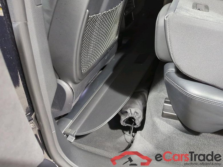 AUDI Q8 50 TDI quattro tiptronic 5d 210kW #6