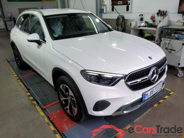 Mercedes-Benz GLC (BM 254)(06.2022->) DE - SUV5 GLC 300 e EU6d, Avantgarde 4Matic (EURO 6d), 2022 - 2024 #2