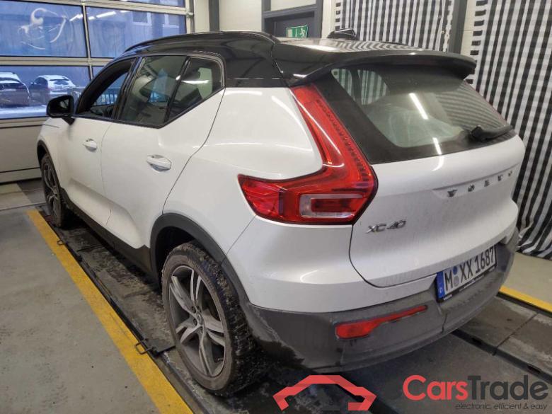 Volvo XC40 (2017->) DE - SUV5 B4 2WD EU6d, R-Design (EURO 6d), 2020 - 2022 #4
