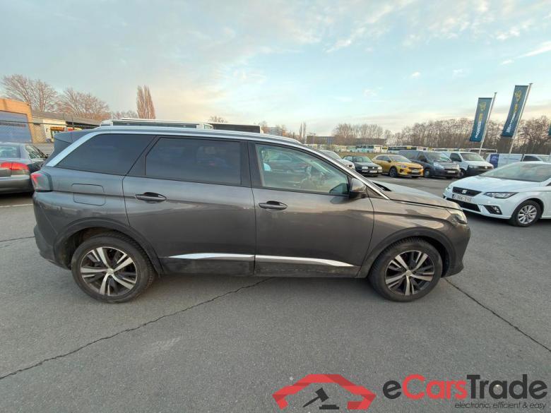 PEUGEOT 5008 1.5 BlueHDi Allure #6