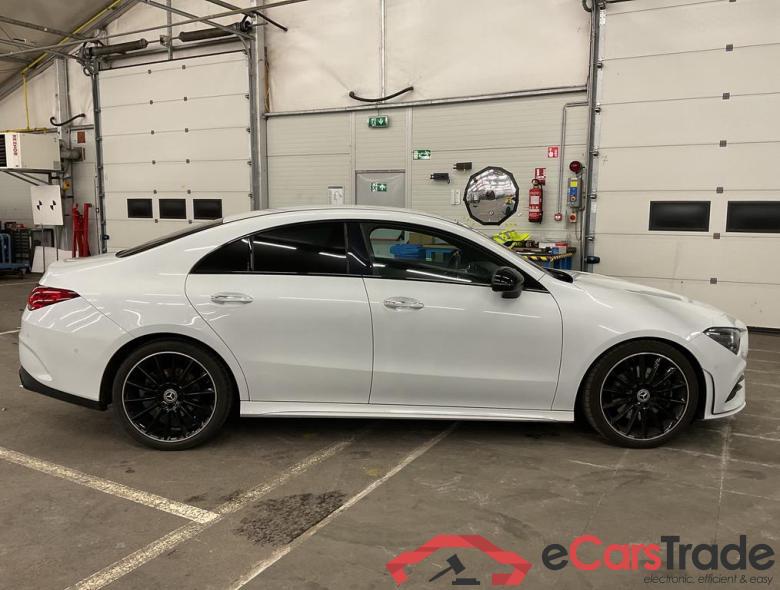 MERCEDES-BENZ CLA 200 200 #4