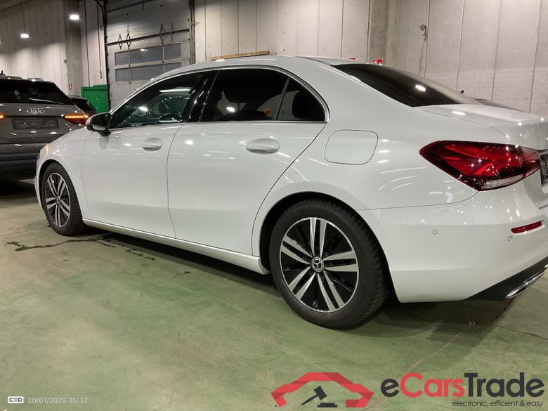 MERCEDES-BENZ A-Klasse 2.0 A 180 D BUSINESS SOLUTION #3