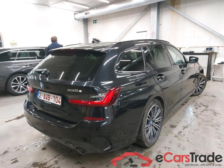 BMW - BMW 3 TOURING 330e 292PK M Sport Business Edition With Heated Sport Seats * HYBRID * #2