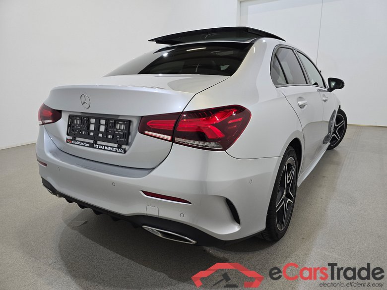 Mercedes A 200 d Limousine AMG Night Aut. Pano LED-Xenon Widescreen Navi Ambient 1/2 Sport-Leather-Alcantara KeylessGo Camera Klima PDC ... #4