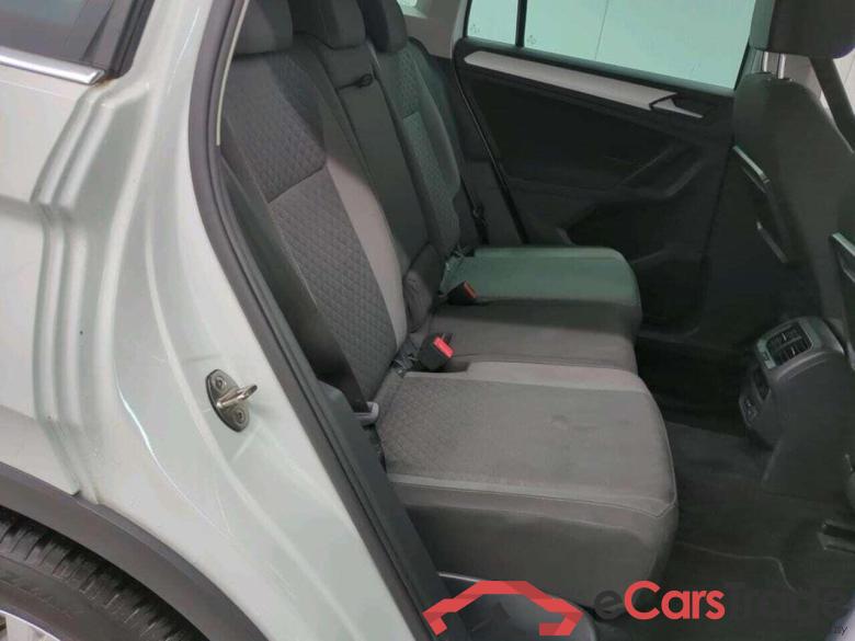 VOLKSWAGEN Tiguan 1.5 TSI CL Bns #6