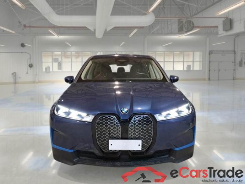 BMW IX / 2021 / 5P / SUV IX XDRIVE50 #6