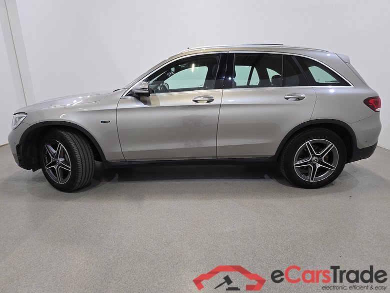 Mercedes GLC 300e Plug-In Hybrid AMG 4Matic Aut. Pano LED-Multibeam Widescreen Distronic Burmester Navi 1/2 Sport-Leather-Alcantra KeylessGo Camera 360° Klima PDC ... #2