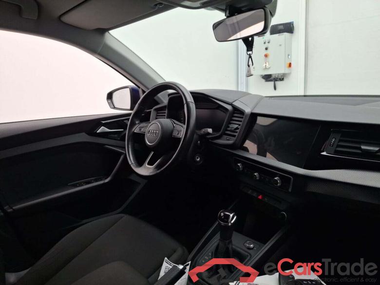 AUDI A1 ALL STREET S-TRONIC #3