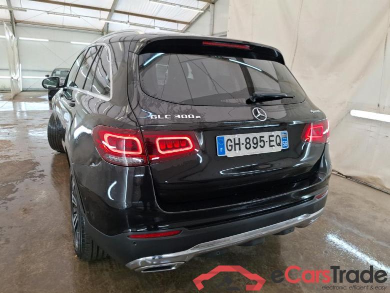 MERCEDES-BENZ GLC / 2019 / 5P / SUV 2.0 GLC 300 E BUSINESS LINE 4MATIC #2