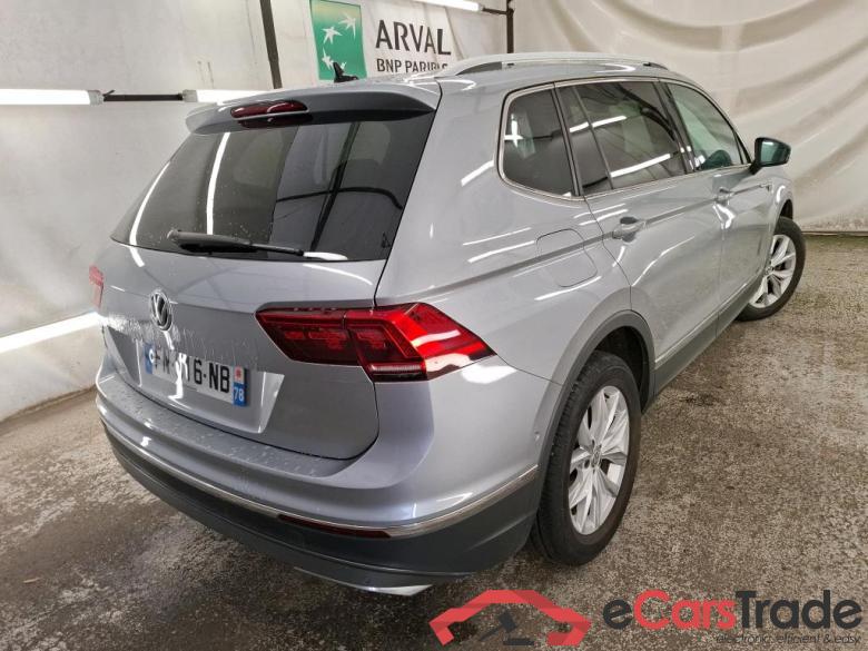 VOLKSWAGEN Tiguan Allspace 2017 5P SUV 20 TDI 150 DSG7 Carat #3