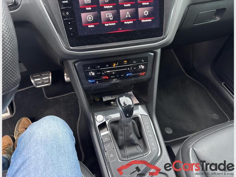 VOLKSWAGEN Tiguan Platinum 1.5 TSI ACT OPF 110 kW (150 ch) 7 vitesses DSG #3