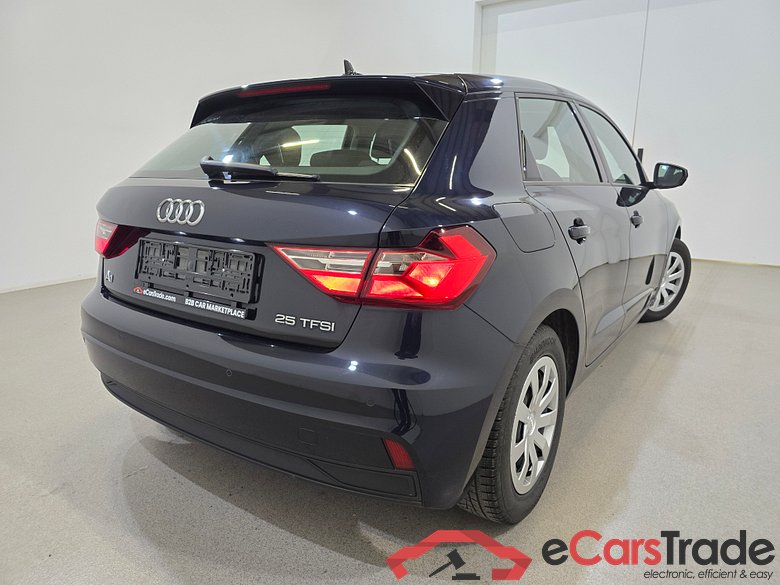 Audi A1 Sportback 1.0 25 TFSI Virtual Navi Klima PDC ... #4