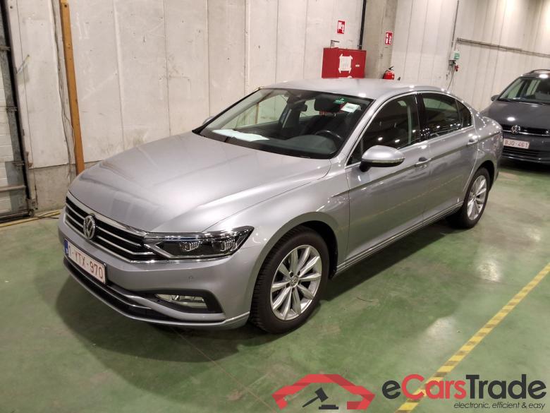 VOLKSWAGEN PASSAT DIESEL - 2019 1.6 TDi SCR Style Business DSG #1