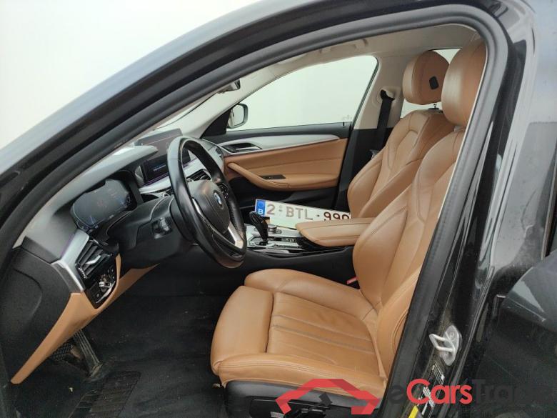 BMW 5 Reeks Touring 530e 200kW xDrive Auto 5d #3
