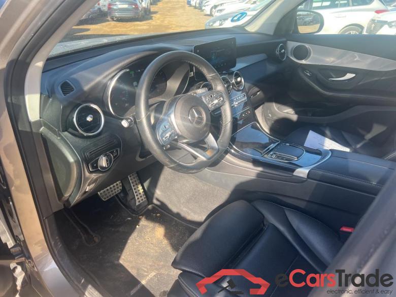 MERCEDES-BENZ Clase GLC / 2019 / 5P / todoterreno GLC 300 de 4MATIC #3