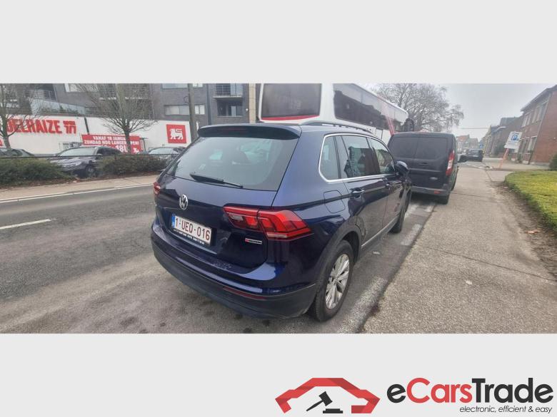 VOLKSWAGEN Tiguan Tiguan Highline 4MOTION 1,4 l TSI 110 kW (150 PS) 6-Gang-Doppelkupplungsgetriebe DSG #4