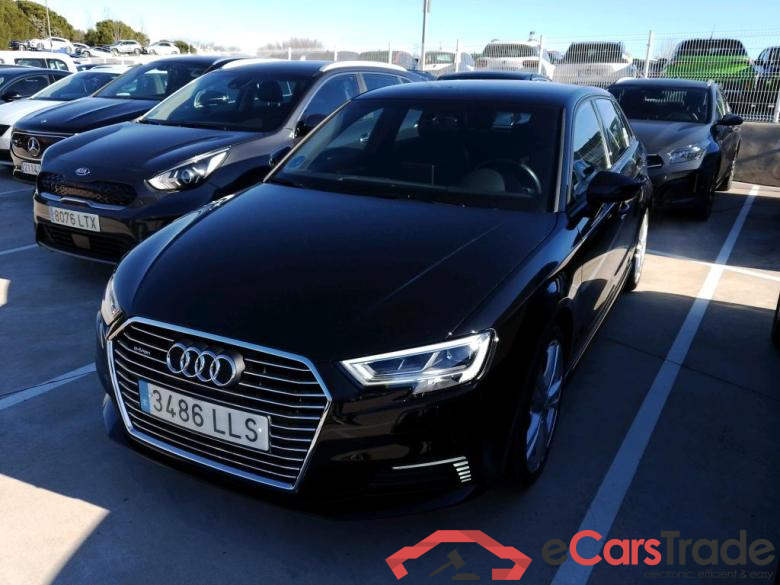 AUDI A3 / 2020 / 5P / berlina con portón Sportback S line 40 TFSI e 150kW S tron