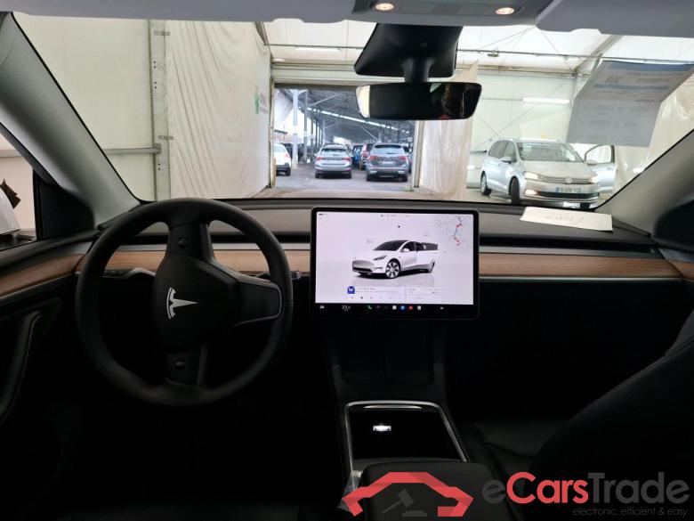 TESLA Model Y / 2020 / 5P / SUV Grande Autonomie Dual Motor AWD #6