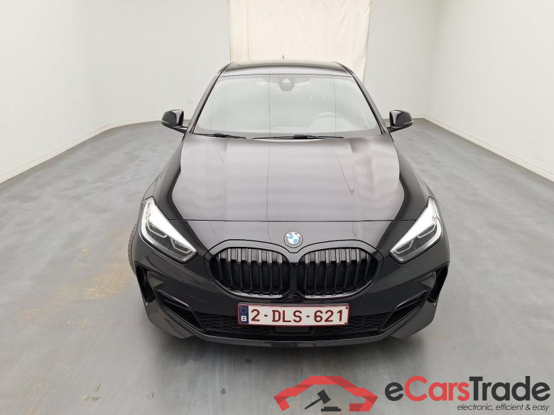 BMW, 1-serie '19, BMW 1 Reeks Hatch 116dA (85 kW) 5d