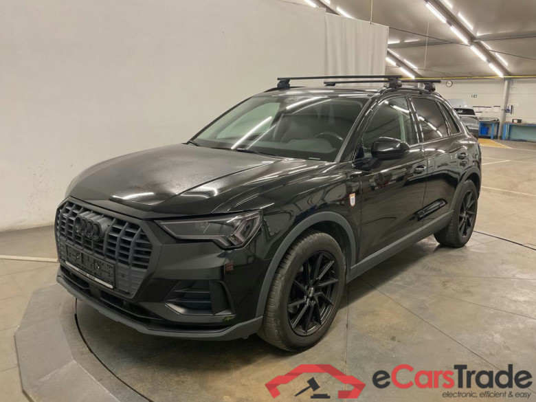 Audi Q3 35 TDi Quattro LED-Matrix Virtual Navi Leather Camera Klima PDC ...