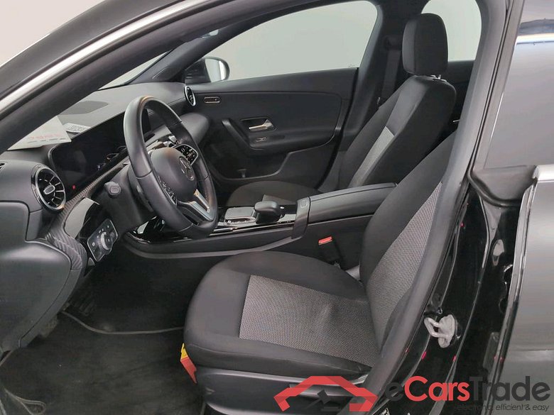 MERCEDES-BENZ CLASS CLA SHOOTING BRAKE DIESE CLA 180 d Business Solution #5