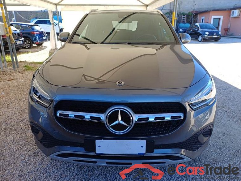 MERCEDES-BENZ GLA / 2020 / 5P / CROSSOVER GLA 250 AUTOMATIC EQ-POWER BUS EXTRA #6