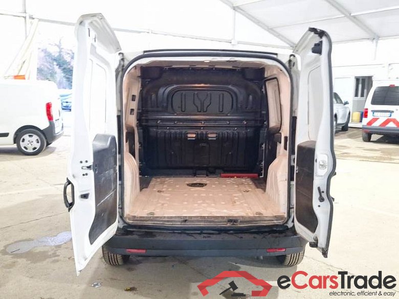 FIAT DOBLÒ CARGO / 2014 / 4P / VETT. FURGONATA CH1 BUSINESS 1.6 MJET 90CV E6D-F SeS #5