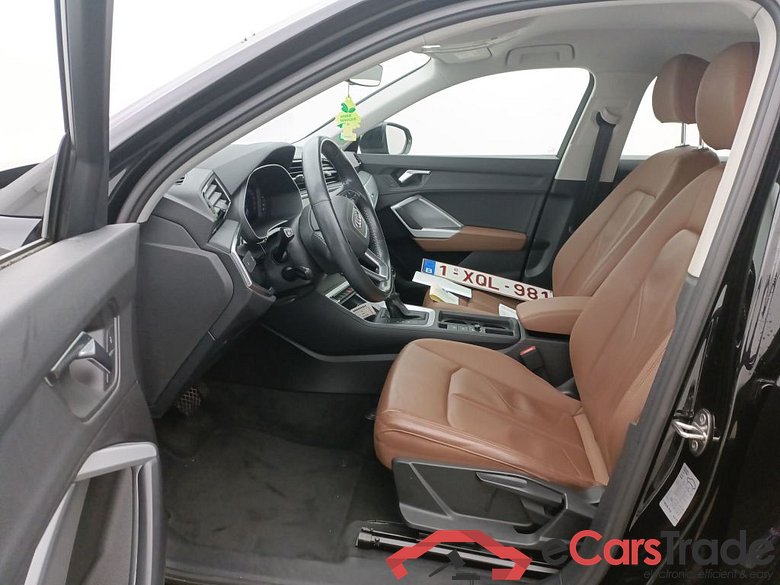 Audi Q3 Sportback 35 TDI S tronic S Line 5d #3